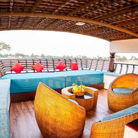 Why Not Houseboat Hotel Alappuzha Luaran gambar