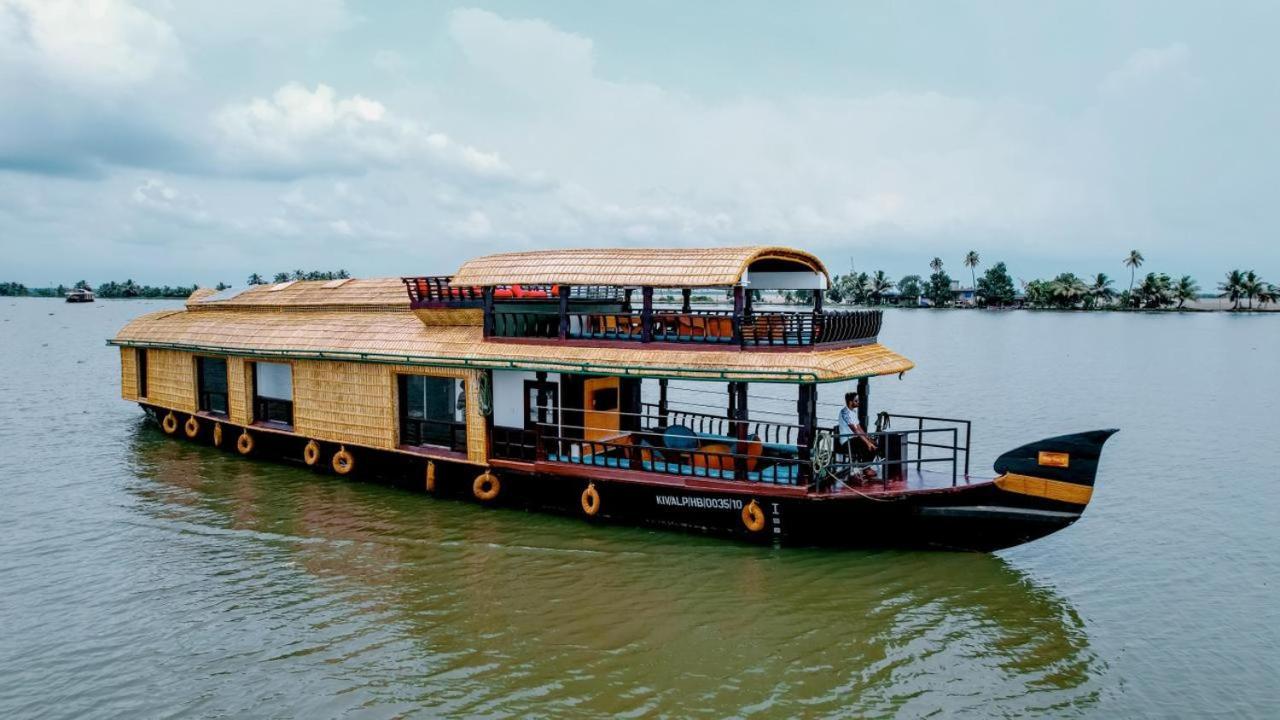 Why Not Houseboat Hotel Alappuzha Luaran gambar